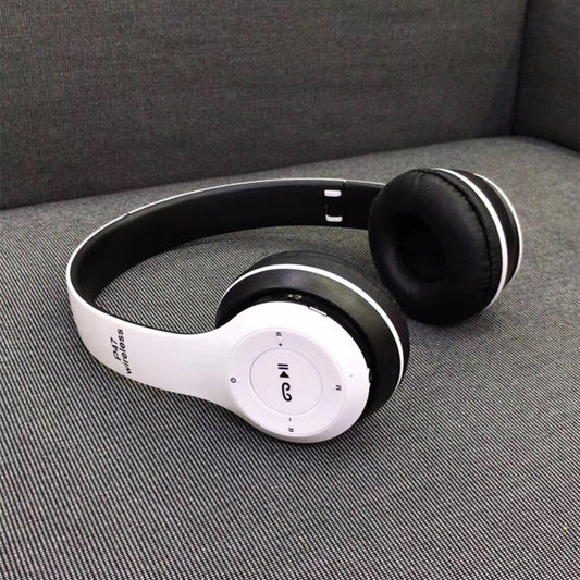 Multifunctional Portable Foldable Wireless Bluetooth Connected Headphone 